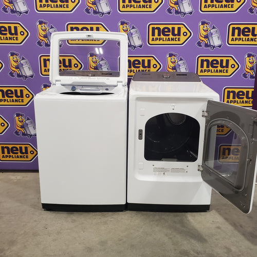 Samsung 5.0 cu. ft. Top Load Washing Machine with Active Water Jet 1CR04014 - WA50R5200AW - Certified Refurbished and Samsung White Smart Electric 7.4 Cu. Ft. Dryer with Sensor Dry and Steam Sanitize+ 16106 - DVE52A5500W - Scratch & Dent (Minor)