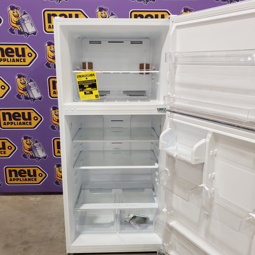 Vissani 18.1 cu. ft. Top Freezer Refrigerator with Adjustable Glass Shelving in White, Garage Ready 25136SD641 - MDTF18WHR5 - Open Box