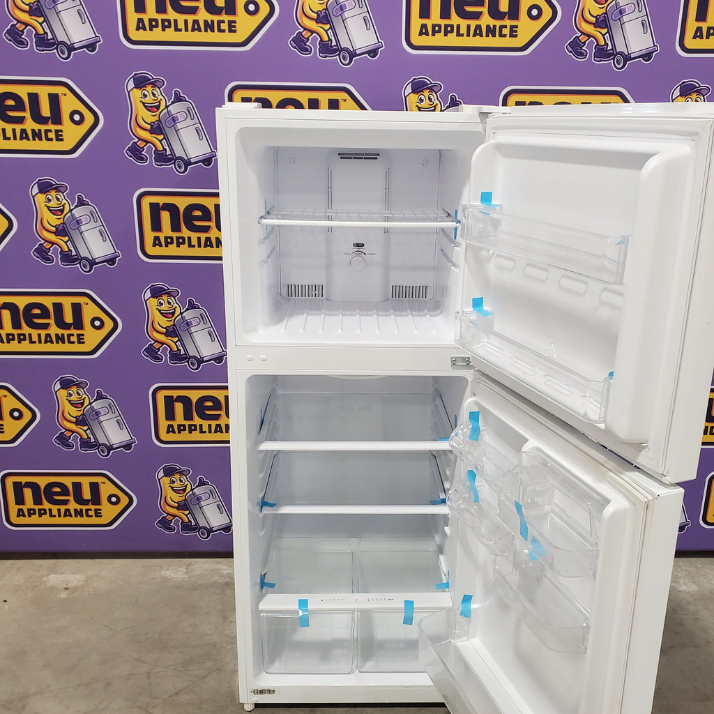 Pictures of Magic Chef 10.1 cu. ft. Top Freezer Refrigerator in White 25SA267 - HMDR1000WE - Scratch & Dent (Moderate) - Neu Appliance Outlet - Discount Appliance Outlet in Austin, Tx