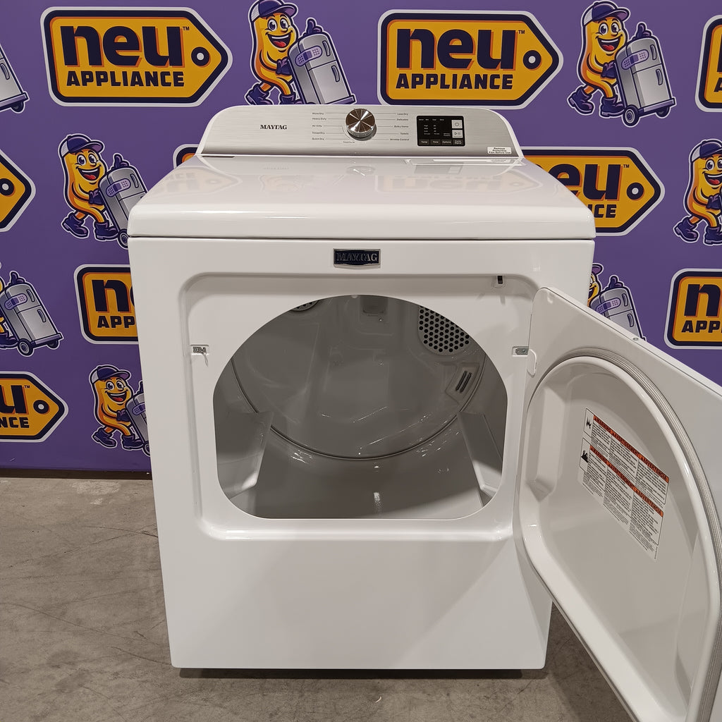 Pictures of Maytag Top Load 4.8 cu ft Washer with Deep Fill and Slow-Close Glass Lid MVW6200KW - Open Box and Maytag 7.0 cu ft Electric Dryer with Moisture Sensing and Quick Dry Cycle 16169 - MED6200KW - Scratch & Dent (Minor) - Neu Appliance Outlet - Discount Appliance Outlet in Austin, Tx