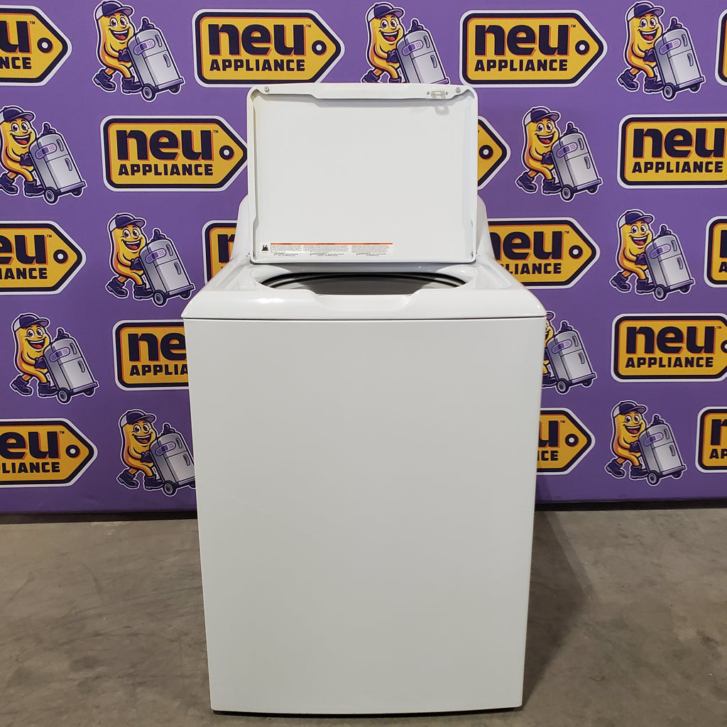 GE 4.5 cu. ft. Capacity Washer with Stainless Steel Basket in White GTW465ASNWW - Certified Refurbished and GE White Electric 7.2 Cu. Ft. Dryer with Aluminized Alloy Drum 16260 - GTD45EASJWS - Certified Refurbished