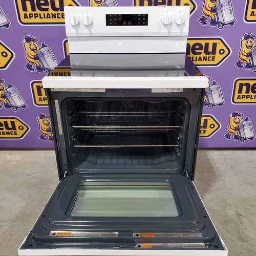 Whirlpool 5-Element Freestanding Electric Range in White with Air Cooking Technology 25138SD762 - WFES5030RW - Scratch & Dent (Minor)