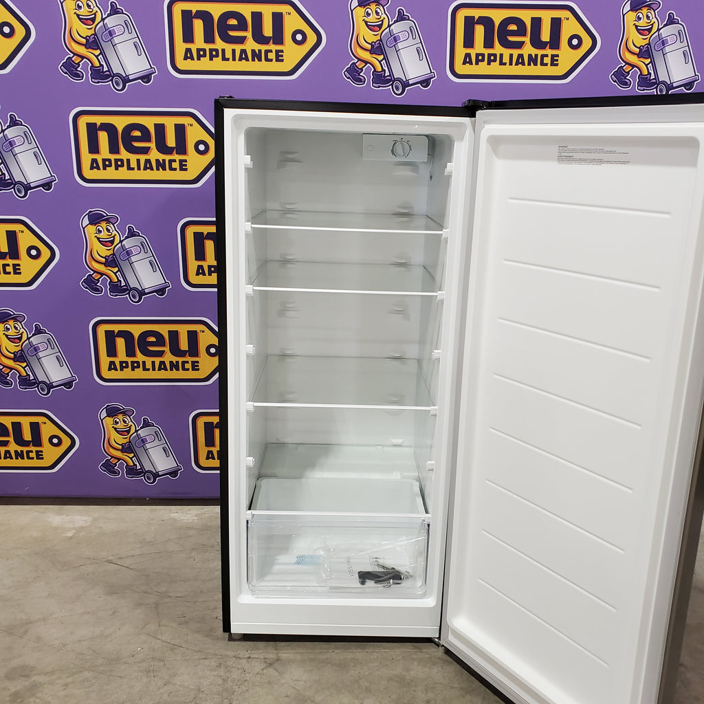 Vissani 7.1 cu. ft. Manual Defrost Convertible Upright Freezer in Stainless Steel Look 25136SD647 - MDUFC7SS4 - Scratch & Dent (Minor)