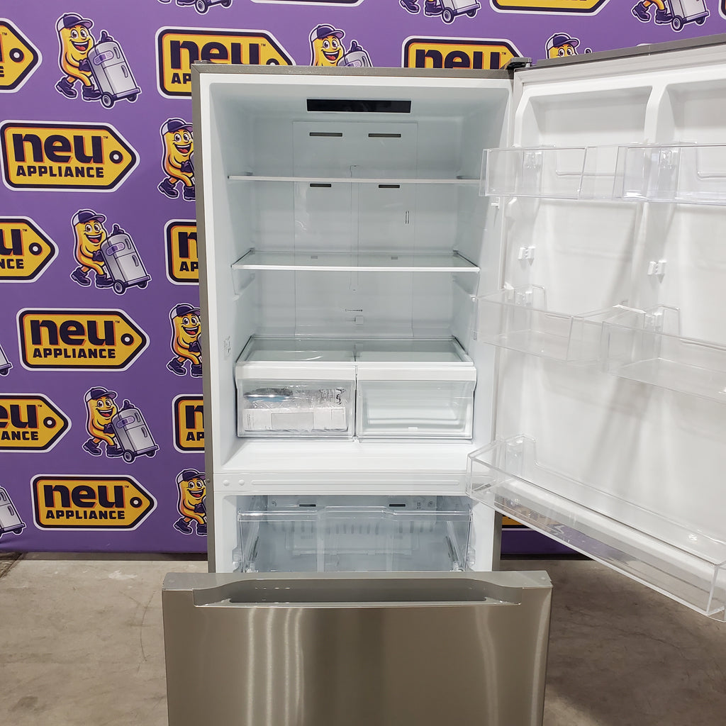 Pictures of Vissani 18.7 cu. ft. Bottom Freezer Refrigerator in Stainless Steel 25137SD705 - MDBF18SS - Scratch & Dent (Minor) - Neu Appliance Outlet - Discount Appliance Outlet in Austin, Tx