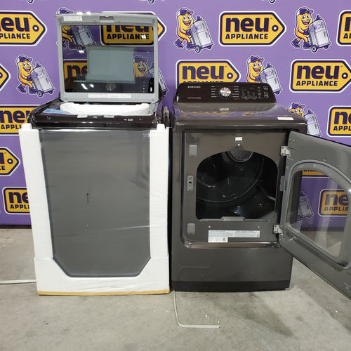 Samsung 4.7 cu. ft. Large Capacity Smart Top Load Washer with Active WaterJet in Brushed Black WA47CG3500AV - New in Box and Samsung Brushed Black 7.4 cu. ft. Smart Electric Dryer with Sensor Dry 16151 - DVE47CG3500V - Open Box