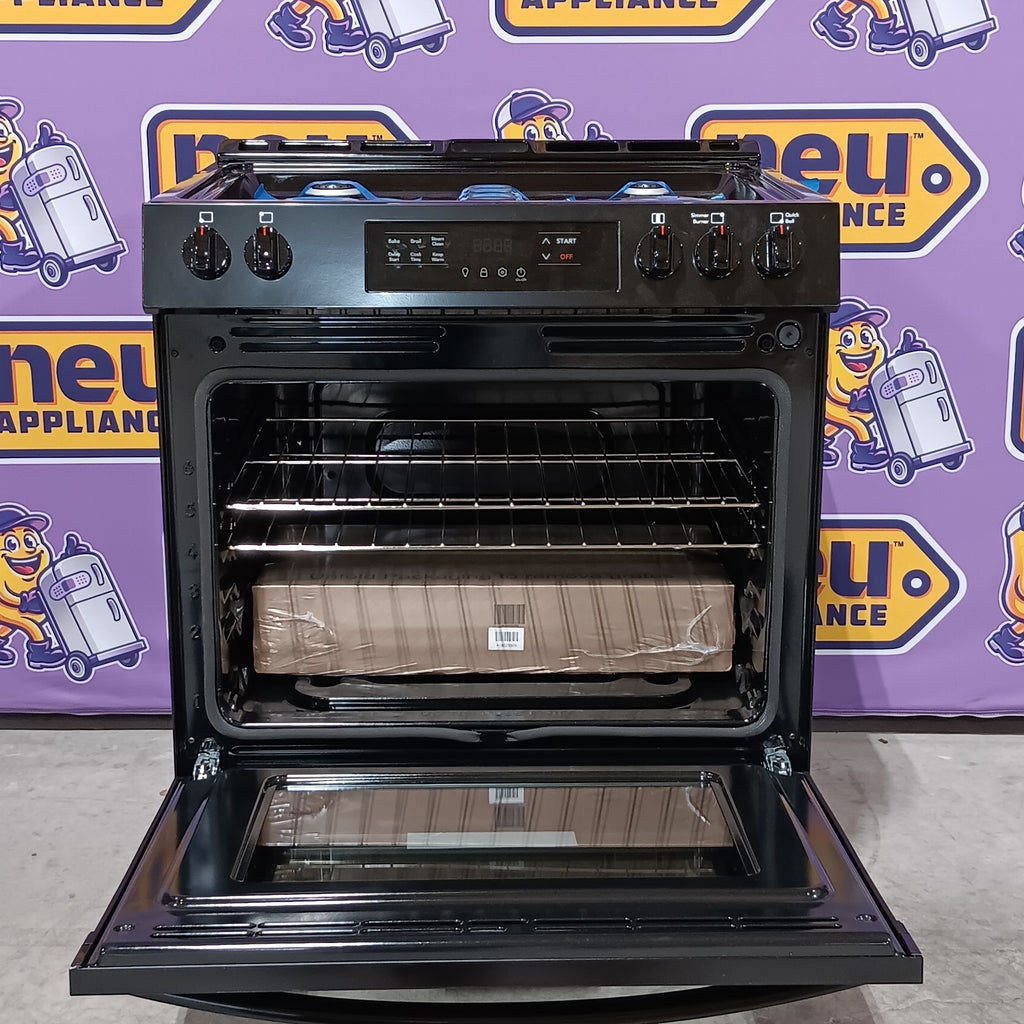 Pictures of Frigidaire Gas Range with Steam Clean in Black 20531SD509 - FCFG3062AB - Scratch & Dent (Minor) - Neu Appliance Outlet - Discount Appliance Outlet in Austin, Tx