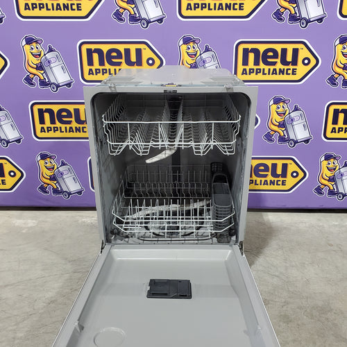 Pictures of GE® ENERGY STAR® Dishwasher with Front Controls in White 25139SD784 - GDF460PGTWW - Scratch & Dent (Minor) - Neu Appliance Outlet - Discount Appliance Outlet in Austin, Tx