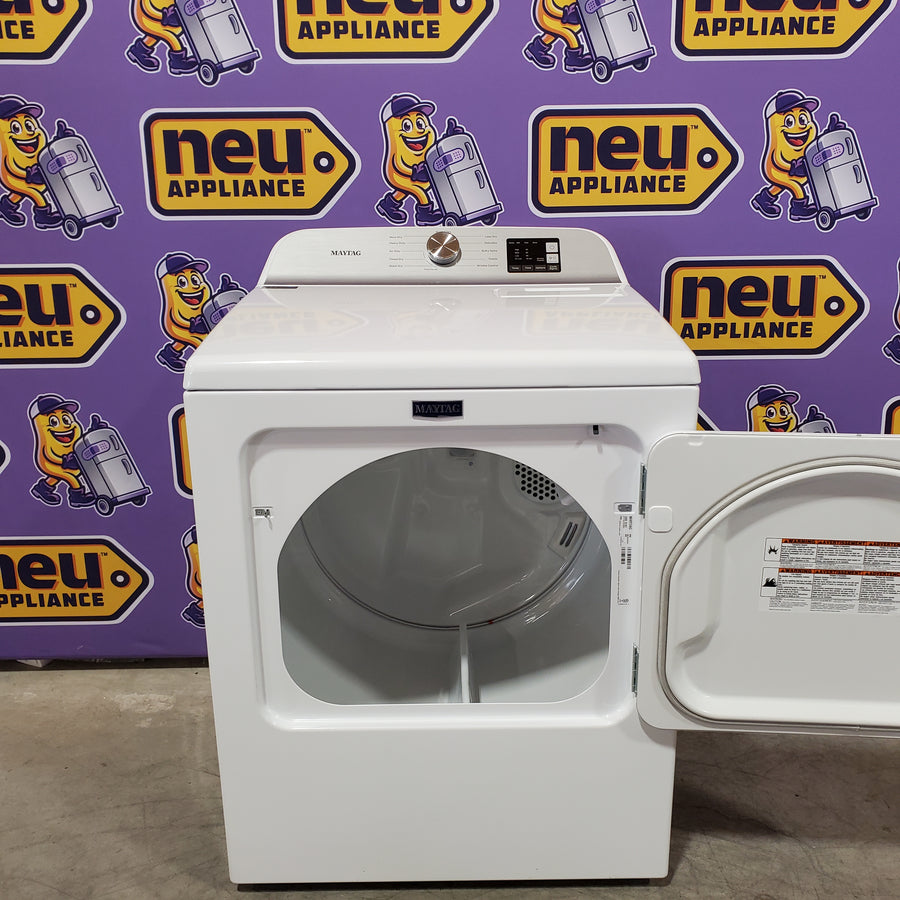 Maytag Top Load 4.8 cu ft Washer with Deep Fill and Slow-Close Glass Lid MVW6200KW - Scratch & Dent (Minor) and Maytag 7.0 cu ft Electric Dryer with Moisture Sensing and Quick Dry Cycle 16193 - MED6200KW - Scratch & Dent (Minor)