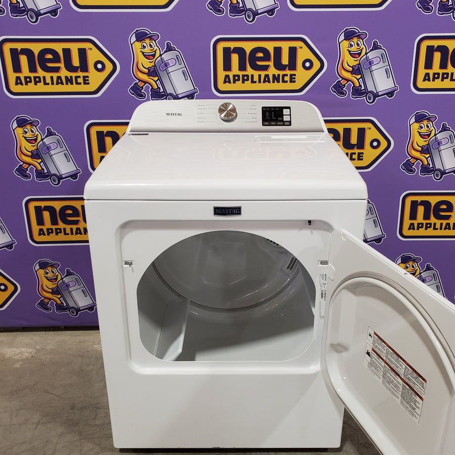 Maytag Top Load 4.8 cu ft Washer with Deep Fill and Slow-Close Glass Lid MVW6200KW - Scratch & Dent (Minor) and Maytag 7.0 cu ft Electric Dryer with Moisture Sensing and Quick Dry Cycle 16200 - MED6200KW - Scratch & Dent (Moderate)