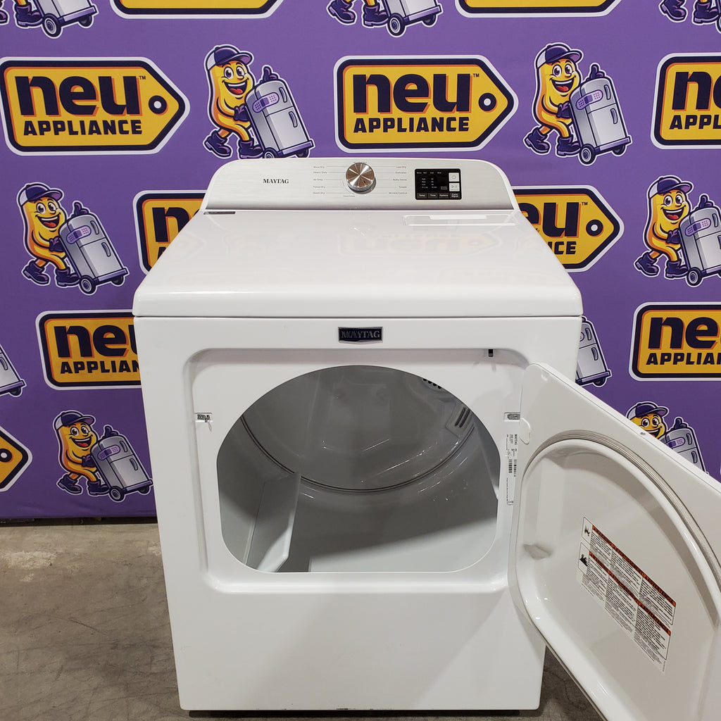 Pictures of Maytag Top Load 4.8 cu ft Washer with Deep Fill and Slow-Close Glass Lid MVW6200KW - Scratch & Dent (Minor) and Maytag 7.0 cu ft Electric Dryer with Moisture Sensing and Quick Dry Cycle 16200 - MED6200KW - Scratch & Dent (Moderate) - Neu Appliance Outlet - Discount Appliance Outlet in Austin, Tx