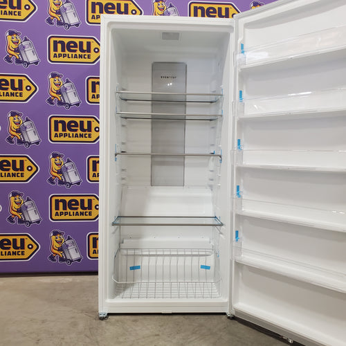 Pictures of Frigidaire 20 Cu. Ft. ENERGY STAR Garage Ready White Upright Freezer with EvenTemp™ Cooling System - FFUE2024AW - Scratch & Dent - Minor - Neu Appliance Outlet - Discount Appliance Outlet in Austin, Tx