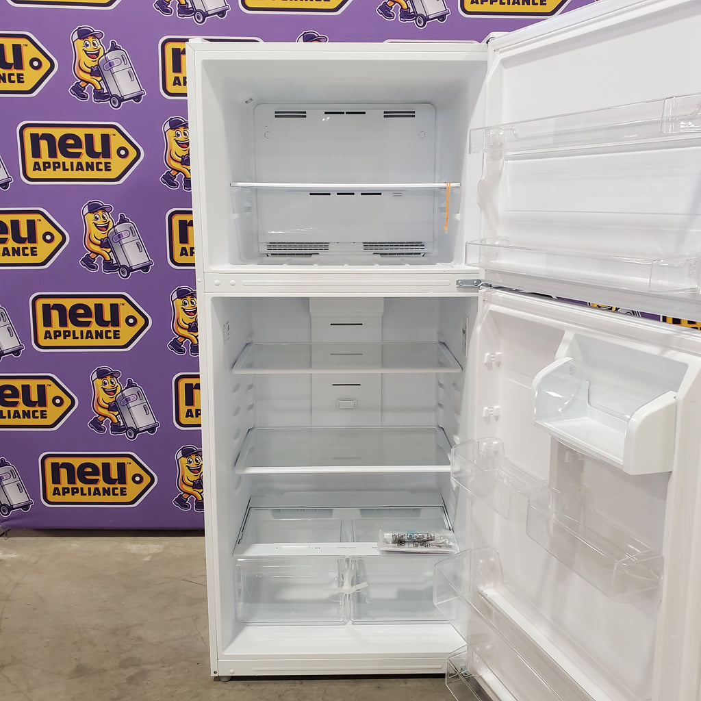 Pictures of Vissani 18.1 cu. ft. Top Freezer Refrigerator with Adjustable Glass Shelving in White, Garage Ready 25139SD776 - MDTF18WHR5 - Scratch & Dent (Moderate) - Neu Appliance Outlet - Discount Appliance Outlet in Austin, Tx