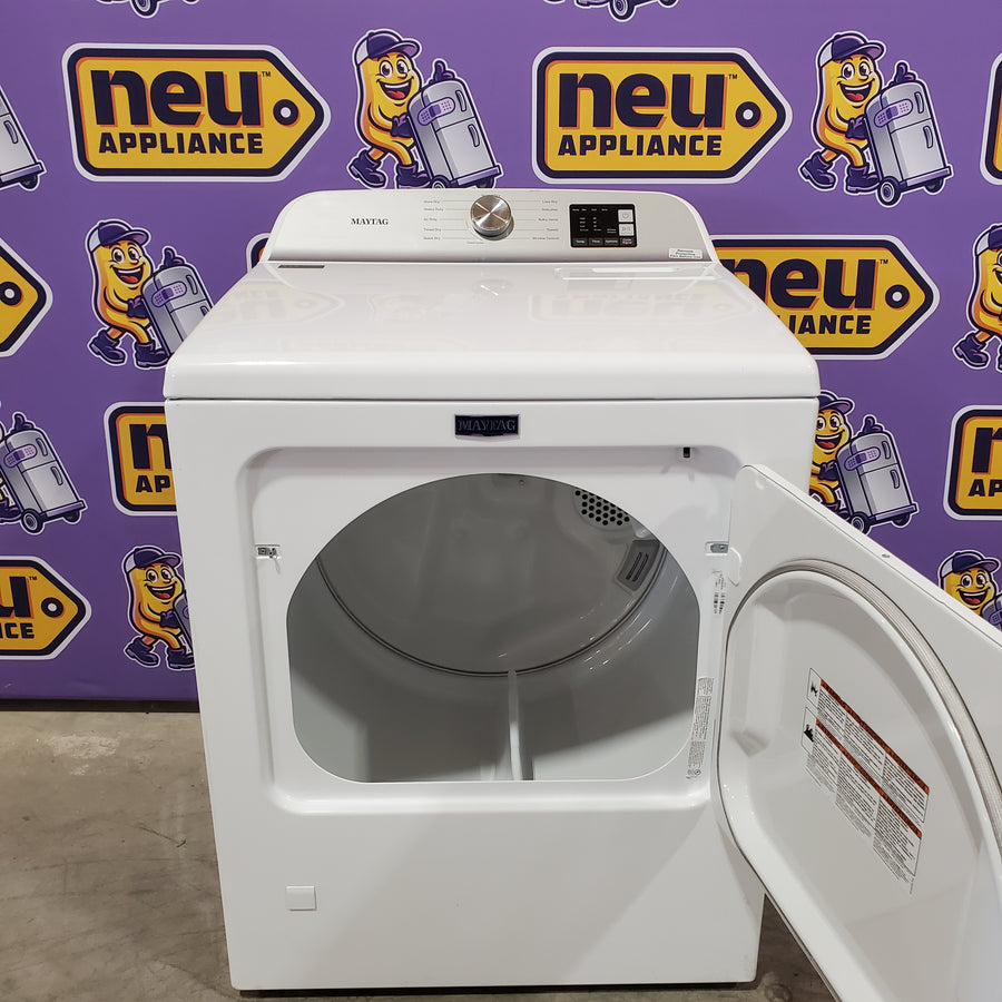 Maytag Top Load 4.8 cu ft Washer with Deep Fill and Slow-Close Glass Lid MVW6200KW - Scratch & Dent (Minor) and Maytag 7.0 cu. ft Top Load Gas Dryer with Moisture Sensing 16198 - MGD6200KW - Scratch and Dent (Minor)