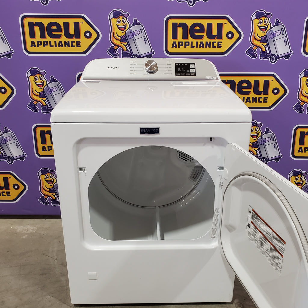 Pictures of Maytag Top Load 4.8 cu ft Washer with Deep Fill and Slow-Close Glass Lid MVW6200KW - Scratch & Dent (Minor) and Maytag 7.0 cu. ft Top Load Gas Dryer with Moisture Sensing 16198 - MGD6200KW - Scratch and Dent (Minor) - Neu Appliance Outlet - Discount Appliance Outlet in Austin, Tx