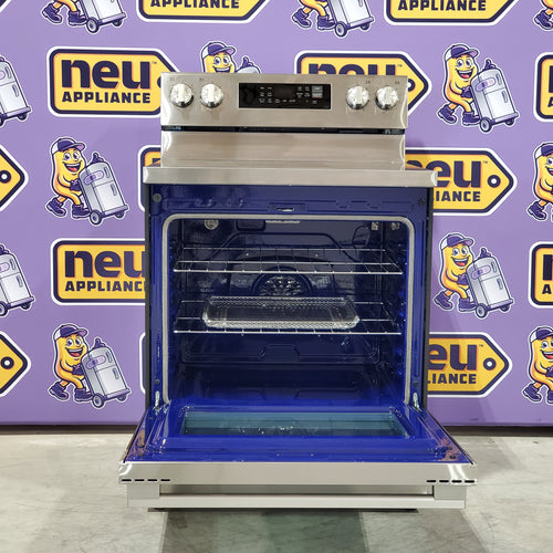 Pictures of LG 6.3 cu. ft. Smart Wi-Fi Enabled ProBake Convection® Electric Range with Air Fry & EasyClean® LREN6323YE - Scratch & Dent (Minor) - Neu Appliance Outlet - Discount Appliance Outlet in Austin, Tx