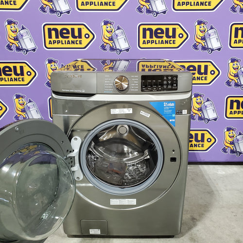 Samsung 4.5 cu. ft. Large Capacity Smart Front Load Washer with Super Speed Wash in Platinum 25139SD795 - WF45B6300AP - Scratch & Dent (Minor)