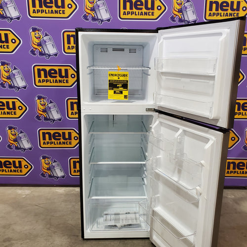 Vissani 10.1 cu. ft. Top Freezer Refrigerator in Stainless Steel 25135SD684 - MDTF10SS - Scratch & Dent (Minor)