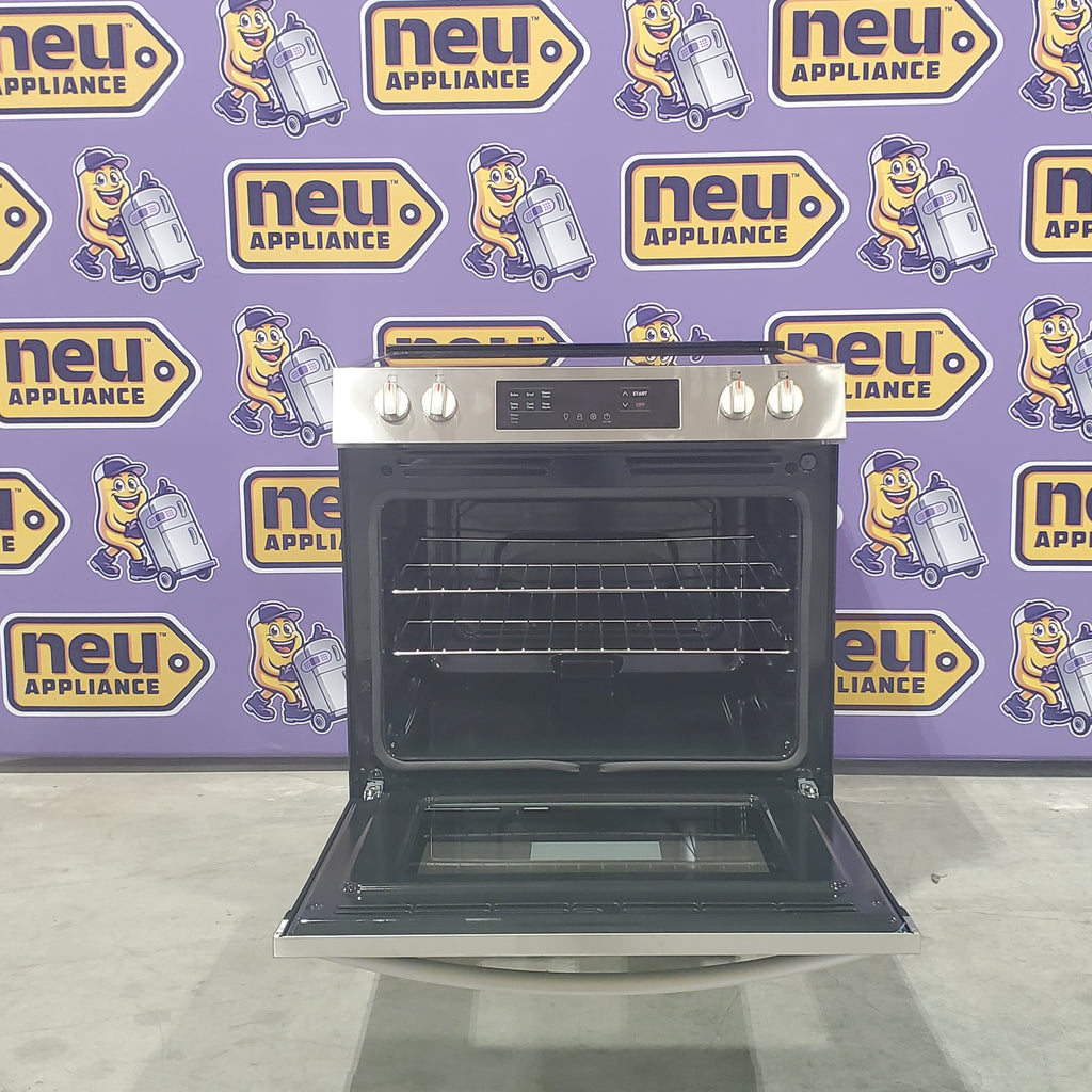 Pictures of Frigidaire Stainless Steel Electric 5 Burner 30 Inch Range with Steam Clean and Even Baking Technology FCFE3062AS - Open Box - Neu Appliance Outlet - Discount Appliance Outlet in Austin, Tx