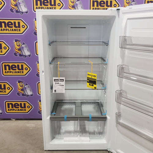 Midea 17 cu. ft. Convertible Upright Freezer in White 22133SD206 - MRU17F5AWW - Scratch & Dent (Minor)