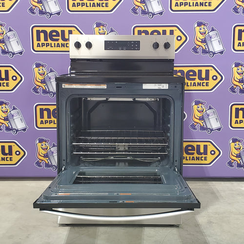 Whirlpool 30-inch Electric Range with No Preheat Mode WFES3030RS - Scratch and Dent(Minor)