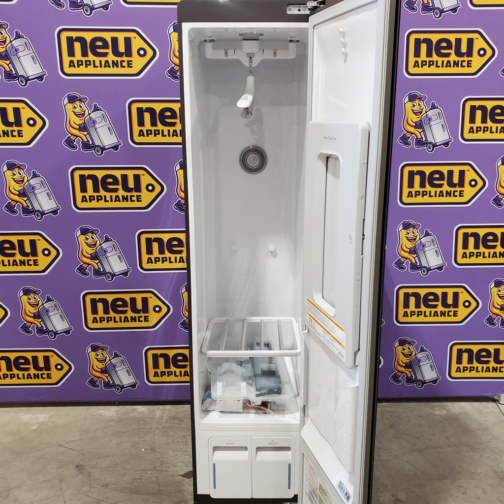 Pictures of Styler SMART Steam Closet in Mirrored Finish with TrueSteam Technology and Moving Hangers 25137SD694 - S3MFBN - Scratch & Dent (Minor) - Neu Appliance Outlet - Discount Appliance Outlet in Austin, Tx
