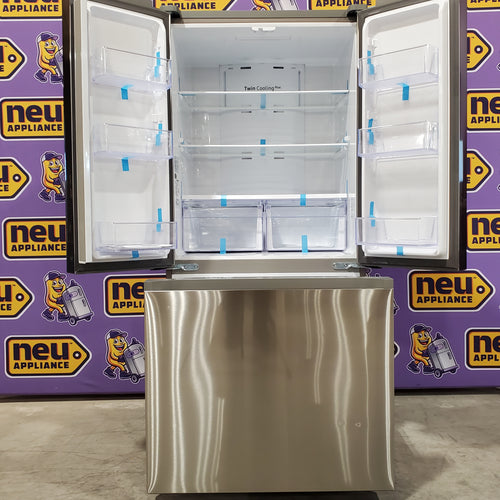 Pictures of 33" Wide Samsung 18 cu. ft. Smart Counter Depth 3-Door Stainless Steel French Door Refrigerator - 4SD418 - RF18A5101SR/AA - Scratch & Dent (Minor) - Neu Appliance Outlet - Discount Appliance Outlet in Austin, Tx