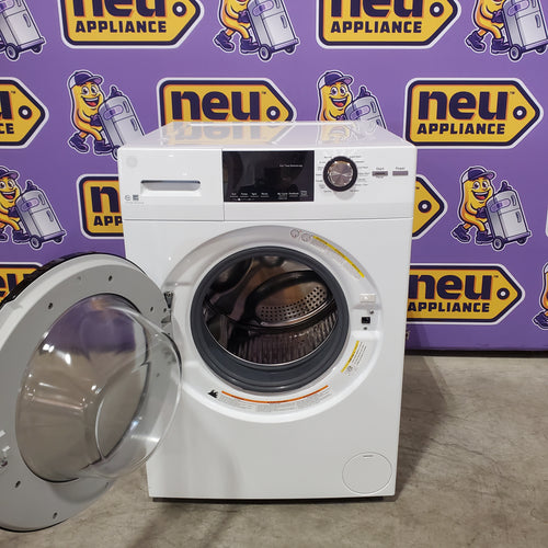 GE ENERGY STAR 2.4 cu. ft. Front Load Steam Washing Machine with 1400 RPM Spin Speed 31133SD147 - GFW148SSMWW - Scratch & Dent (Minor)