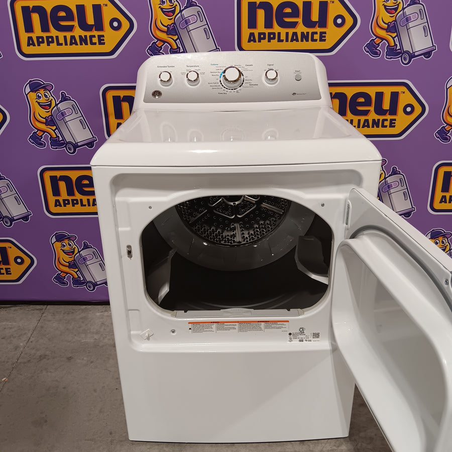 GE White Top Load 4.0 Cu. Ft. Capacity Washer with Stainless Steel Wash Basket GTW325ASWWW - New in Box and  GE ENERGY STAR 7.4 cu. ft. Capacity Aluminized Alloy Drum Electric Dryer with Sensor Dry  16281 - GTD65EBSJWS - Certified Refurbished