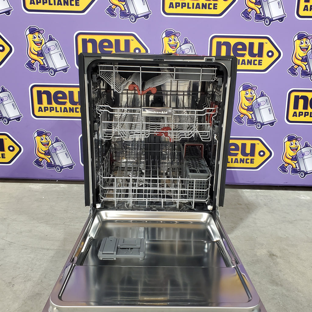 Pictures of KitchenAid 24-in Front Control Built-in Dishwasher with Third Rack, ProWash, ProDry Max , 44-Decibel 30131SD49 - KDFS424S - Scratch & Dent (Minor) - Neu Appliance Outlet - Discount Appliance Outlet in Austin, Tx
