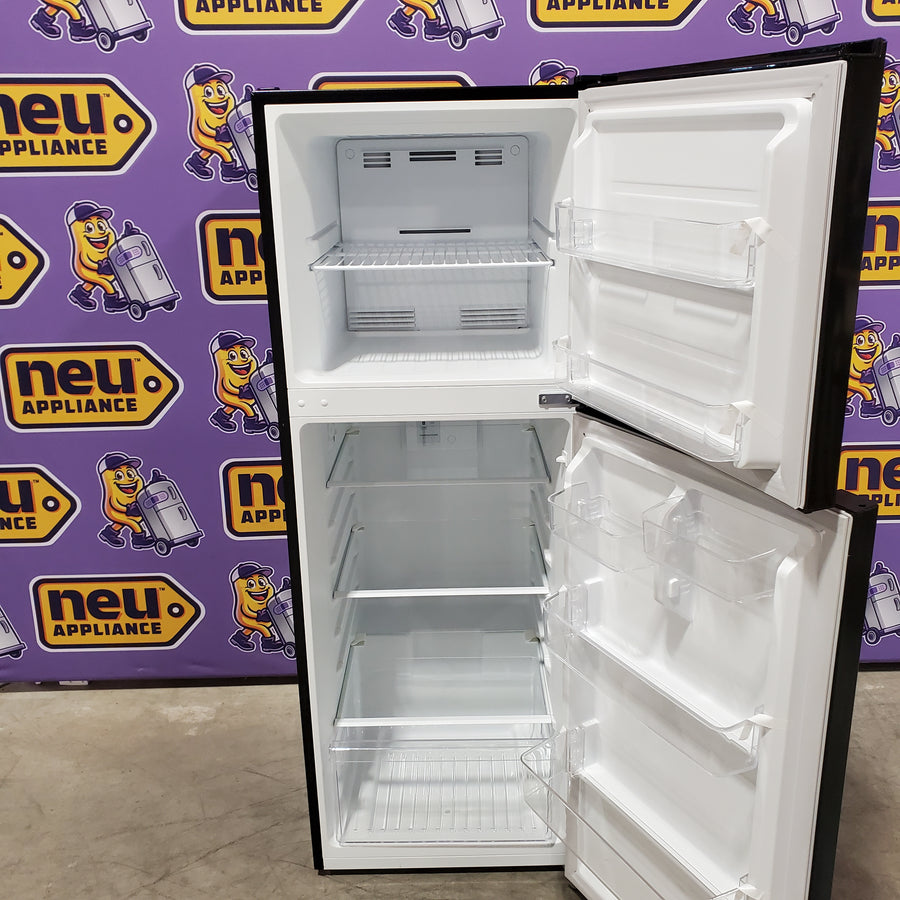 Vissani Black Top Freezer 10.1 Cu. Ft. Refrigerator with No Frost Design MDTF10BK - Scratch & Dent (Major)