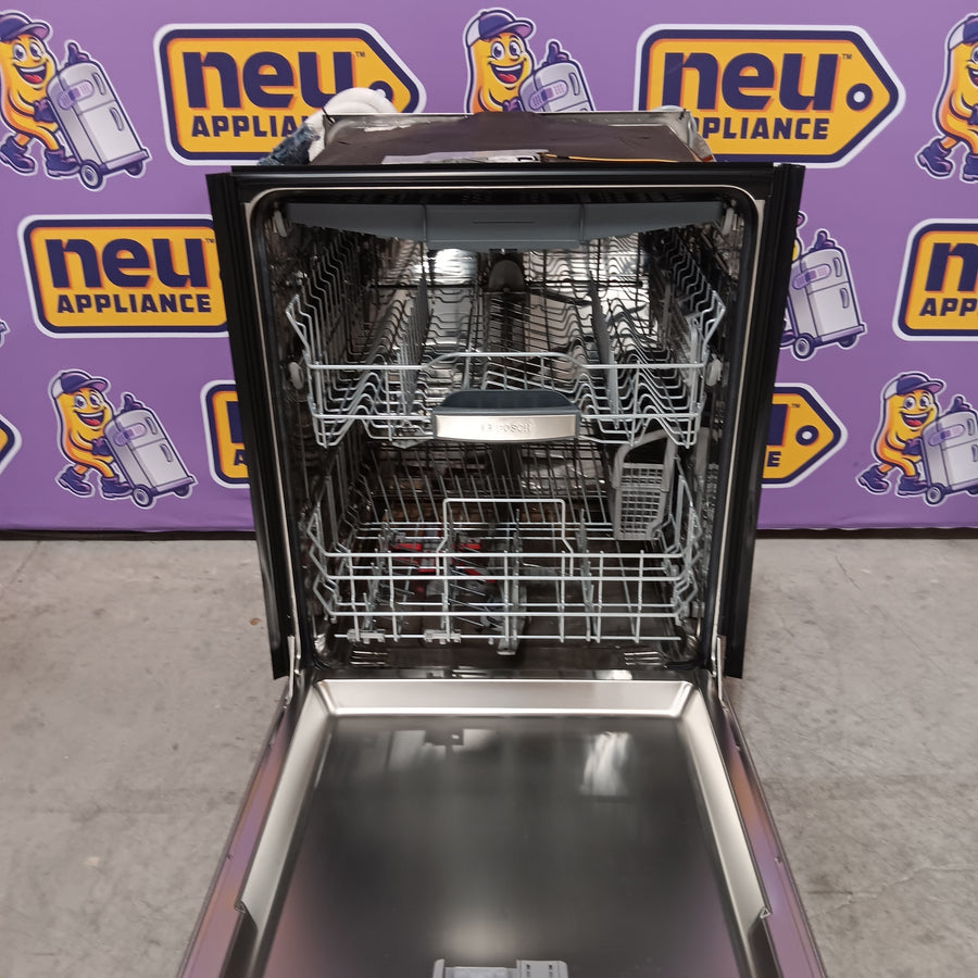 Bosch 500 Series 24 in. Stainless Steel Top Control Tall Tub Pocket Handle Quietest 44 dBA Dishwasher with Stainless Steel Tub SHP65DM5N - Scratch & Dent (Minor)