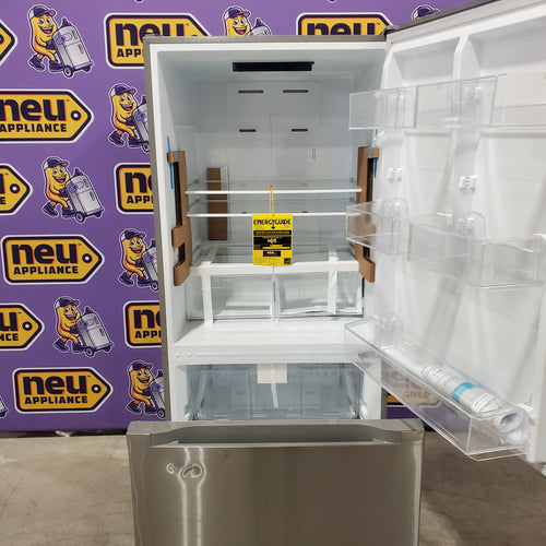 Vissani 18.7 cu. ft. Bottom Freezer Refrigerator in Stainless Steel 251315SD1078 - MDBF18SS - Scratch & Dent (Major)