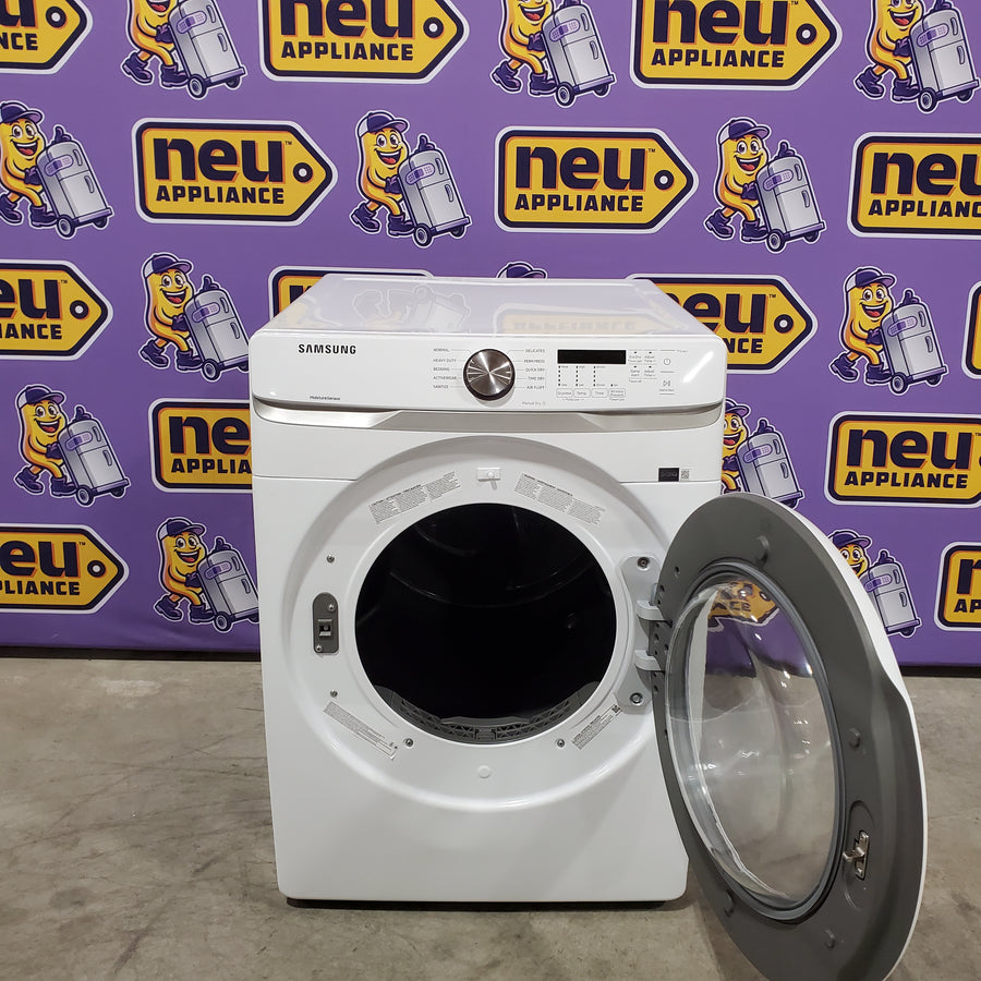 Samsung 7.5 cu. ft. Front Load Gas with Sensor Dry and Interior Drum Light 31131SD47 - DVG45T6000W - Scratch & Dent (Moderate)