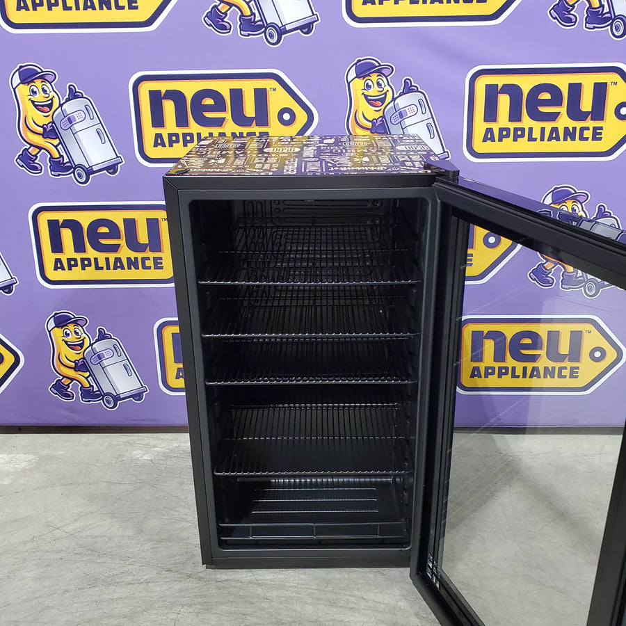 NewAir 18.50-in W 126 -Can Capacity Black Freestanding Indoor Beverage Refrigerator with Glass Door 251318SD1374 - AB-1200BC1 - Scratch & Dent (Minor)