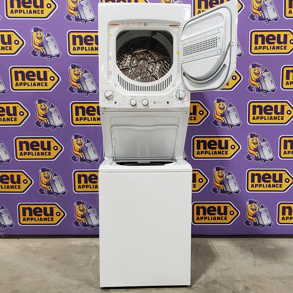 Pictures of GE Unitized Spacemaker® 2.3 cu. ft. Capacity Washer with Stainless Steel Basket and 4.4 cu. ft. Capacity Electric Dryer GE9936 - GUD24ESSMWW - New in Box - Neu Appliance Outlet - Discount Appliance Outlet in Austin, Tx