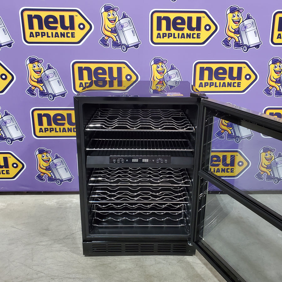 Magic Chef 44 Bottle Dual Zone Wine Cooler in Stainless Steel 25139SD822 - HMWC44DZ - Scratch & Dent (Minor)
