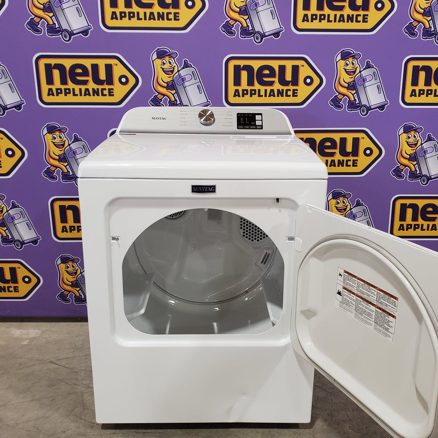 Maytag Top Load 4.8 cu ft Washer with Deep Fill and Slow-Close Glass Lid MVW6200KW - Scratch & Dent (Minor) and Maytag 7.0 cu ft Electric Dryer with Moisture Sensing and Quick Dry Cycle 16190 - MED6200KW - Scratch & Dent (Moderate)