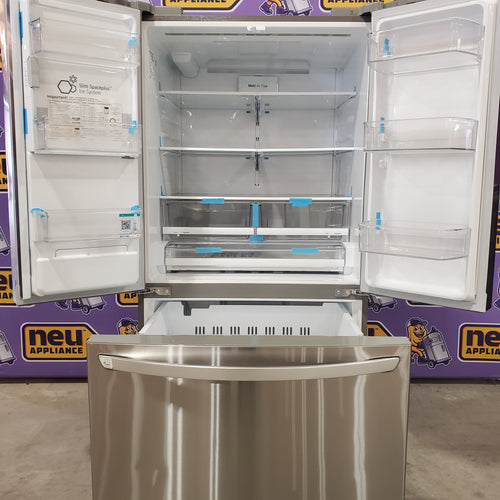 Pictures of LG 28 cu. ft. 3 Door French Door, Ice and Water with Single Ice Maker in Printproof Stainless Steel 4SD138 - LRFS28XBS - Scratch & Dent (Minor) - Neu Appliance Outlet - Discount Appliance Outlet in Austin, Tx
