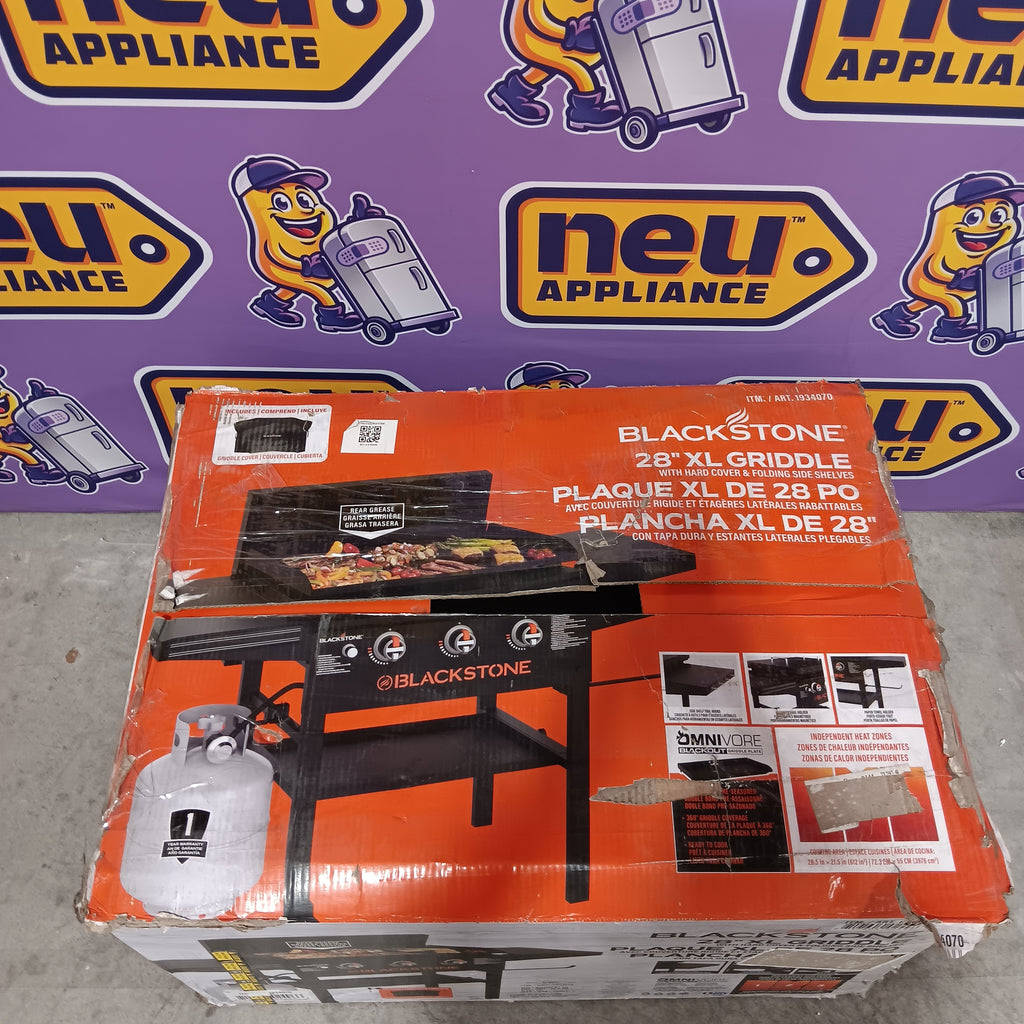 Blackstone 28" XL Omnivore Griddle with Hood 30132SD106 - 1934070 - New in Box