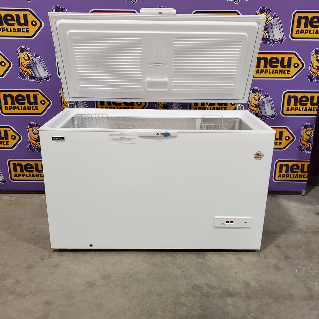 Pictures of Maytag 16 cu. ft. Chest Freezer in White 30131SD53 - MZC5216LW - Open Box - Neu Appliance Outlet - Discount Appliance Outlet in Austin, Tx