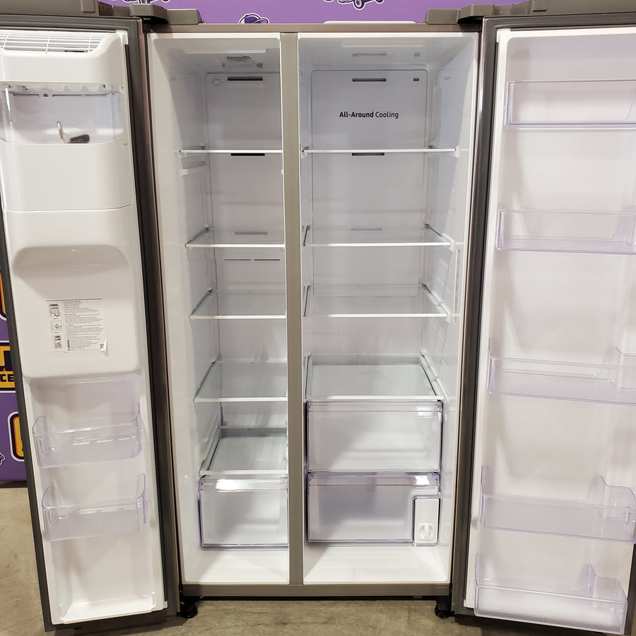 Samsung 27.4-cu ft Side-by-Side Refrigerator with Ice Maker in Fingerprint Resistant Stainless Steel 22133SD187 - RS27T5200SR - Scratch & Dent (Minor)