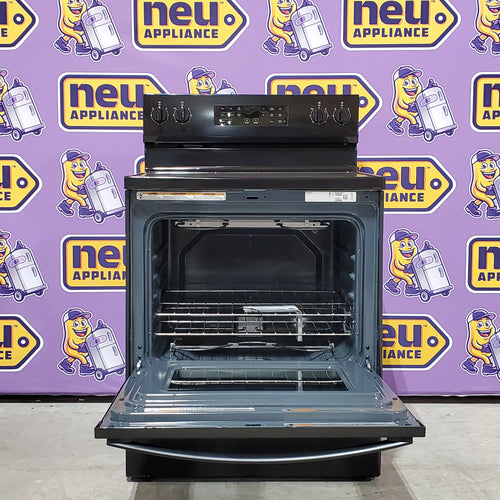 Whirlpool 4 Burner Element Freestanding Electric Range with No Preheat Mode in Black 5SD183 - WFES3030RB - Scratch & Dent (Minor)
