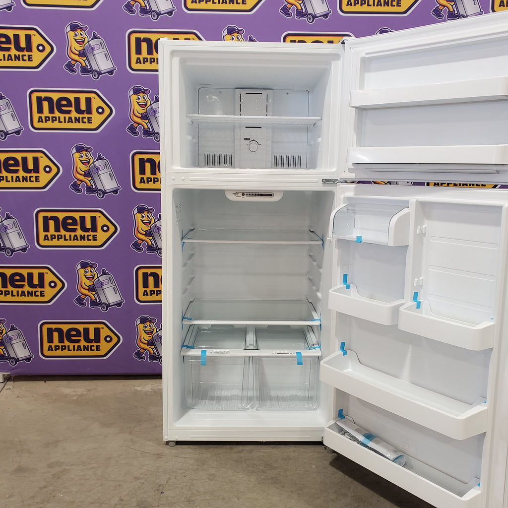 Pictures of Vissani 18 cu. ft. Top Freezer Refrigerator in White with Adjustable Temperature Controls 25SD040 - MDTF18WHR - Scratch & Dent (Moderate) - Neu Appliance Outlet - Discount Appliance Outlet in Austin, Tx