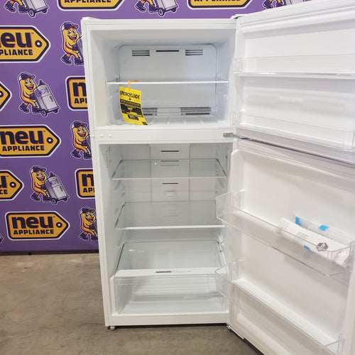 Vissani 14.2 cu. ft. Top Freezer Refrigerator in White, Garage Ready 25133SD431 - MDTF14WH5 - Scratch & Dent (Minor)