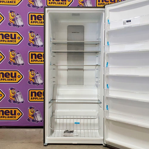 Pictures of Frigidaire 20 Cu. Ft. Garage Ready Upright Freezer in Carbon FFUE2024AN - Scratch & Dent (Minor) - Neu Appliance Outlet - Discount Appliance Outlet in Austin, Tx