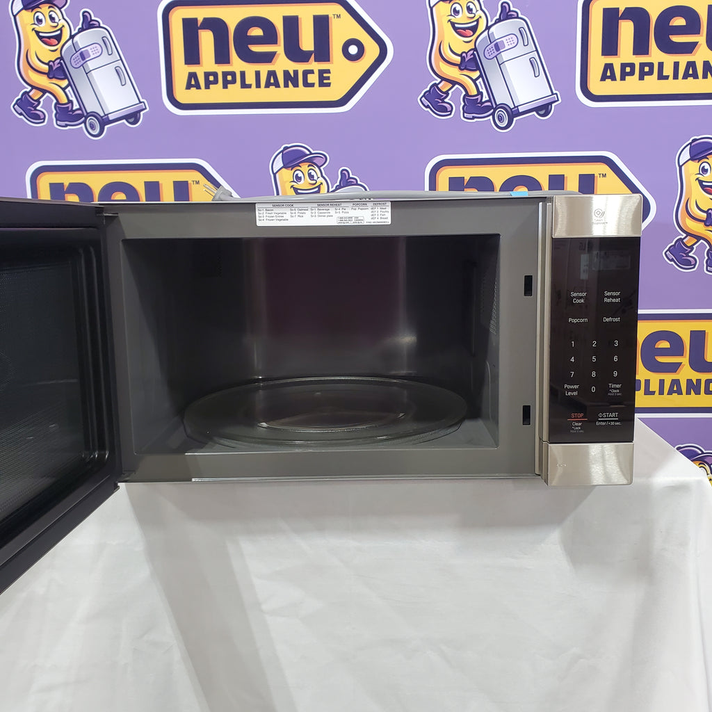 Pictures of LG 2.0 cu. ft. NeoChef™ Countertop Microwave with Smart Inverter and EasyClean® 17SD220 - LMC2075ST - Open Box - Neu Appliance Outlet - Discount Appliance Outlet in Austin, Tx