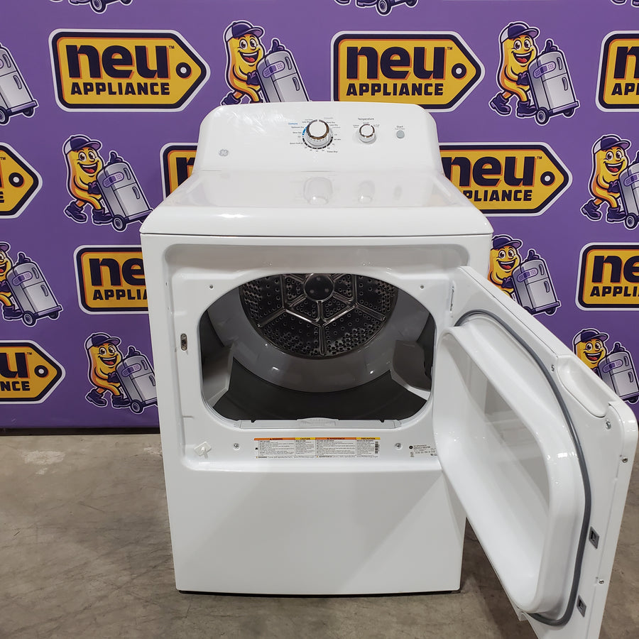 GE White Top Load 4.0 Cu. Ft. Capacity Washer with Stainless Steel Wash Basket GTW325ASWWW - New in Box and GE 6.2 cu. ft. Capacity Electric Dryer with Up To 120 ft. Venting and Shallow Depth 16206 - GTX33EASK1WW - Scratch & Dent (Minor)