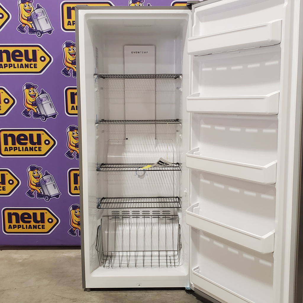Pictures of Frigidaire 13 Cu. Ft. Garage Ready Upright Freezer in Fingerprint-Resistant Stainless Steel 3SD979 - FFFU13F2VV - Scratch & Dent (Major) - Neu Appliance Outlet - Discount Appliance Outlet in Austin, Tx