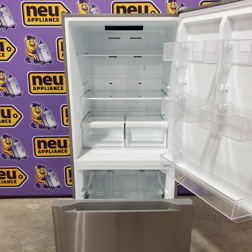 Pictures of Vissani 18.7 cu. ft. Bottom Freezer Refrigerator in Stainless Steel 25136CR631 - MDBF18SS - Scratch & Dent (Moderate) - Neu Appliance Outlet - Discount Appliance Outlet in Austin, Tx
