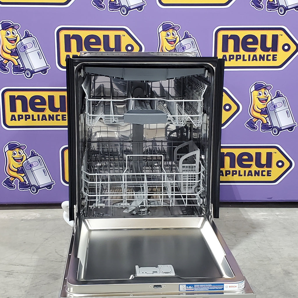 Pictures of Bosch 300 Series 24 in. Top Control Tall Tub Scoop Handle Dishwasher in Stainless Steel with 3rd Rack, Stainless Steel Tub, and 46 dBA WRS315SDHZ - Open Box - Neu Appliance Outlet - Discount Appliance Outlet in Austin, Tx